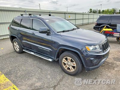 Czwarte zdjęcie samochodu z boku: 2015 JEEP GRAND CHEROKEE LAREDO VIN:1C4RJFAG2FC791996 - miniatura