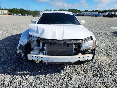 Piąte zdjęcie samochodu w środku: 2013 CHRYSLER 300 300S V6 VIN:2C3CCABG9DH743203 - miniatura