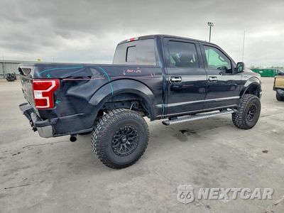 Trzecie zdjęcie samochodu z tyłu: 2020 FORD F150 SUPERCREW VIN:1FTEW1C51LKF57347 - miniatura