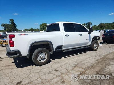 Trzecie zdjęcie samochodu z tyłu: 2022 CHEVROLET SILVERADO K2500 HEAVY DUTY VIN:2GC1YLE78N1206893 - miniatura