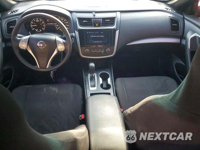 Zdjęcie 8 z 12 samochodu: 2016 NISSAN ALTIMA 2.5 S VIN:1N4AL3AP8GC187964 - miniatura
