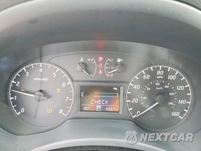 Zdjęcie 9 z 13 samochodu: 2016 NISSAN SENTRA S VIN:3N1AB7AP5GY269181 - miniatura