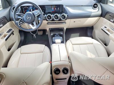 Zdjęcie 8 z 13 samochodu: 2021 MERCEDES-BENZ GLA 250 VIN:W1N4N4GBXMJ253501 - miniatura