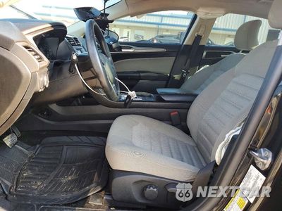 Zdjęcie 7 z 12 samochodu: 2019 FORD FUSION S VIN:3FA6P0G79KR161013 - miniatura