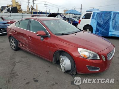 Czwarte zdjęcie samochodu z boku: 2013 VOLVO S60 T5 VIN:YV1612FH0D2189978 - miniatura