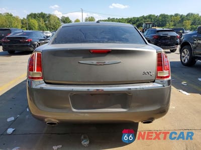 Zdjęcie 6 z 12 samochodu: 2012 CHRYSLER 300C VIN:2C3CCAET5CH108468 - miniatura