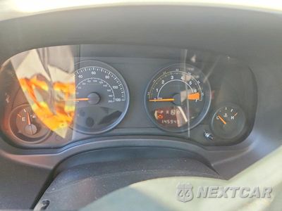 Zdjęcie 9 z 13 samochodu: 2014 JEEP PATRIOT VIN:1C4NJPBB4ED915864 - miniatura