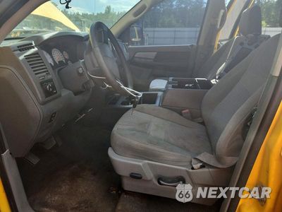 Zdjęcie 7 z 12 samochodu: 2007 DODGE RAM 1500 ST VIN:1D7HU18217S247065 - miniatura