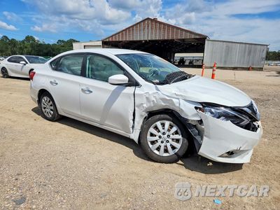 Czwarte zdjęcie samochodu z boku: 2018 NISSAN SENTRA S VIN:3N1AB7AP2JY218194 - miniatura