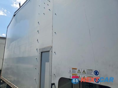 Zdjęcie 11 z 13 samochodu: 2019 FREIGHTLINER BUSINESS CLASS M2 BOX TRUCK VIN:1FVACWFD6KHKD4429 - miniatura