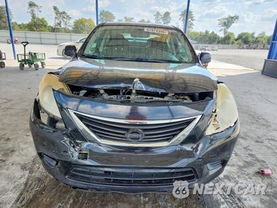 Piąte zdjęcie samochodu w środku: 2013 NISSAN VERSA 1.6 S VIN:3N1CN7AP2DL894338 - miniatura