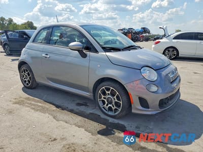 Czwarte zdjęcie samochodu z boku: 2018 FIAT 500 POP VIN:3C3CFFKH7JT335458 - miniatura