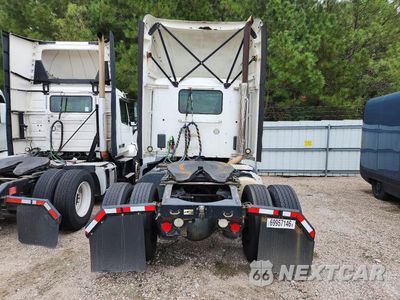 Zdjęcie 6 z 13 samochodu: 2018 PETERBILT 579 SEMI TRUCK VIN:1XPBA48X9JD446445 - miniatura