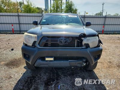 Piąte zdjęcie samochodu w środku: 2015 TOYOTA TACOMA BASE VIN:5TFUX4EN7FX035854 - miniatura