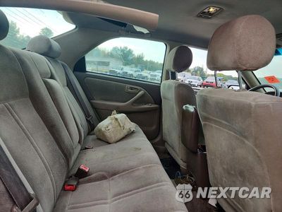 Zdjęcie 10 z 12 samochodu: 2000 TOYOTA CAMRY CE VIN:4T1BG22K2YU013072 - miniatura