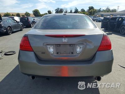 Zdjęcie 6 z 12 samochodu: 2006 HONDA ACCORD EX VIN:1HGCM655X6A019569 - miniatura