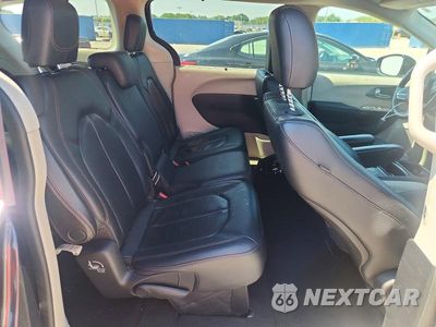Zdjęcie 11 z 13 samochodu: 2020 CHRYSLER PACIFICA TOURING L VIN:2C4RC1BG9LR264150 - miniatura