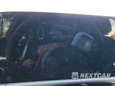 Zdjęcie 9 z 12 samochodu: 2024 MERCEDES-BENZ E 350 4MATIC VIN:W1KLF4HB9RA057948 - miniatura