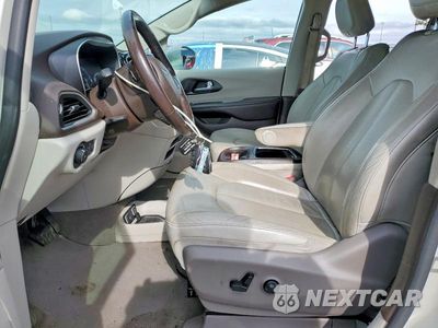 Zdjęcie 7 z 14 samochodu: 2021 CHRYSLER PACIFICA TOURING L VIN:2C4RC1BG6MR590876 - miniatura