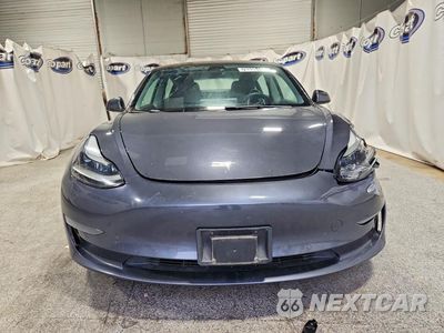 Piąte zdjęcie samochodu w środku: 2022 TESLA MODEL 3 VIN:5YJ3E1EAXNF185690 - miniatura