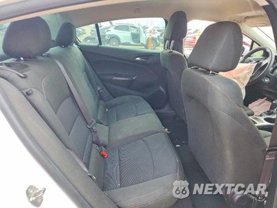 Zdjęcie 10 z 12 samochodu: 2017 CHEVROLET CRUZE LS VIN:1G1BC5SM1H7233071 - miniatura