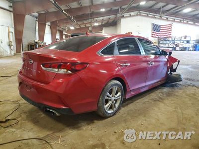 Trzecie zdjęcie samochodu z tyłu: 2019 HYUNDAI SONATA SEL VIN:5NPE34AF8KH787759 - miniatura