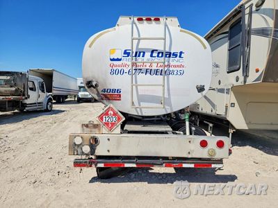 Zdjęcie 6 z 13 samochodu: 2019 KENWORTH CONSTRUCTION T880 VIN:1NKZL40X2KJ258289 - miniatura