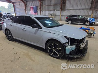 Czwarte zdjęcie samochodu z boku: 2025 NISSAN ALTIMA SR VIN:1N4BL4CV8SN329264 - miniatura