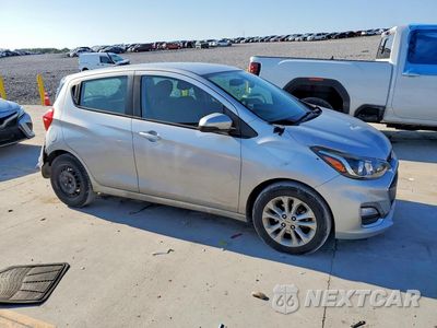 Czwarte zdjęcie samochodu z boku: 2021 CHEVROLET SPARK 1LT (LT) VIN:KL8CD6SA7MC718345 - miniatura