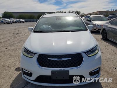 Piąte zdjęcie samochodu w środku: 2021 CHRYSLER PACIFICA HYBRID TOURING L VIN:2C4RC1L78MR525185 - miniatura