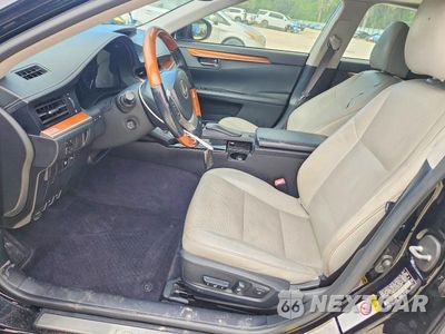 Zdjęcie 7 z 12 samochodu: 2013 LEXUS ES 300H VIN:JTHBW1GG1D2003949 - miniatura