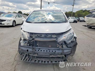 Piąte zdjęcie samochodu w środku: 2017 NISSAN VERSA NOTE S PLUS VIN:3N1CE2CP0HL354041 - miniatura