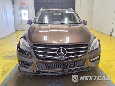 Piąte zdjęcie samochodu w środku: 2015 MERCEDES-BENZ ML 350 VIN:4JGDA5JB6FA483276 - miniatura