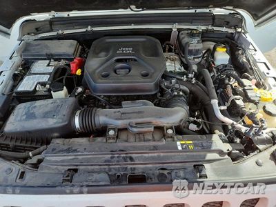 Zdjęcie 11 z 12 samochodu: 2019 JEEP WRANGLER UNLIMITED SPORT VIN:1C4HJXDNXKW634592 - miniatura