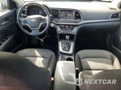 Zdjęcie 8 z 12 samochodu: 2017 HYUNDAI ELANTRA VALUE EDITION VIN:5NPD84LF6HH211011 - miniatura