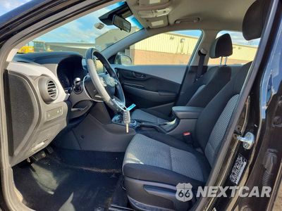 Zdjęcie 7 z 13 samochodu: 2020 HYUNDAI KONA SE VIN:KM8K1CAA4LU483323 - miniatura