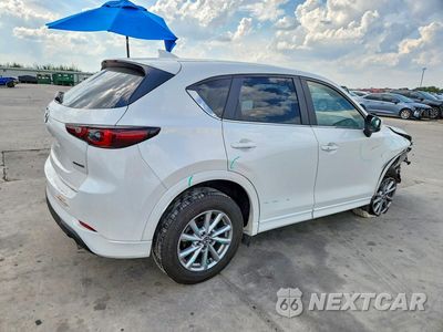Trzecie zdjęcie samochodu z tyłu: 2024 MAZDA CX-5 PREFERRED VIN:JM3KFBCL7R0442027 - miniatura