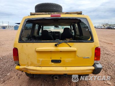 Zdjęcie 6 z 13 samochodu: 2001 JEEP CHEROKEE SPORT VIN:1J4FF48S91L584088 - miniatura
