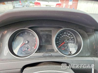 Zdjęcie 9 z 12 samochodu: 2018 VOLKSWAGEN GOLF SPORTWAGEN S VIN:3VW717AU9JM768724 - miniatura