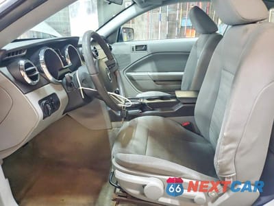 Zdjęcie 7 z 12 samochodu: 2005 FORD MUSTANG VIN:1ZVFT80N455151538 - miniatura