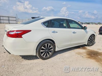Trzecie zdjęcie samochodu z tyłu: 2017 NISSAN ALTIMA 2.5 SL VIN:1N4AL3AP3HC499188 - miniatura