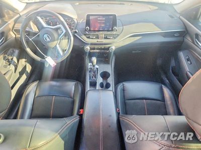 Zdjęcie 8 z 13 samochodu: 2021 NISSAN ALTIMA SR VIN:1N4BL4CV8MN390343 - miniatura
