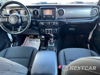 Zdjęcie 9 z 11 samochodu: 2018 JEEP WRANGLER UNLIMITED SPORT VIN:1C4HJXDG6JW168157 - miniatura