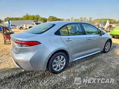 Trzecie zdjęcie samochodu z tyłu: 2021 TOYOTA COROLLA LE VIN:JTDEPMAEXMJ157778 - miniatura