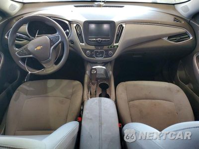 Zdjęcie 8 z 12 samochodu: 2018 CHEVROLET MALIBU LT VIN:1G1ZD5ST4JF237159 - miniatura