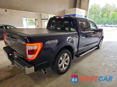 Trzecie zdjęcie samochodu z tyłu: 2022 FORD F150 SUPERCREW VIN:1FTFW1ED9NFB34536 - miniatura