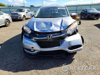 Piąte zdjęcie samochodu w środku: 2018 HONDA HR-V EX VIN:3CZRU6H51JM709852 - miniatura