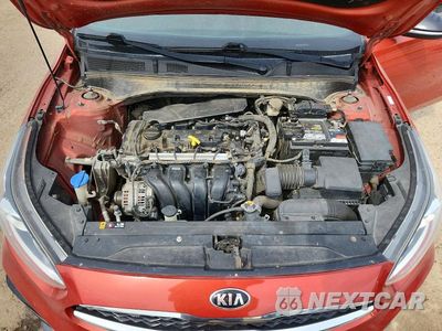 Zdjęcie 11 z 12 samochodu: 2020 KIA FORTE GT LINE VIN:3KPF34AD6LE176962 - miniatura