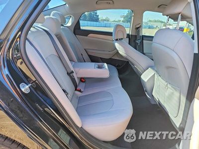 Zdjęcie 10 z 12 samochodu: 2016 HYUNDAI SONATA SE VIN:5NPE24AF5GH352840 - miniatura
