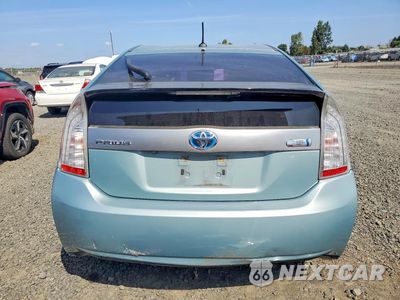 Zdjęcie 6 z 12 samochodu: 2013 TOYOTA PRIUS VIN:JTDKN3DP0D3043146 - miniatura